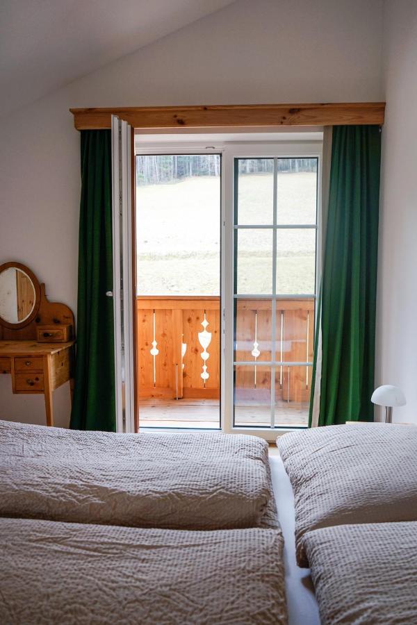 Haus Am Wald Hotel Strobl Eksteriør billede